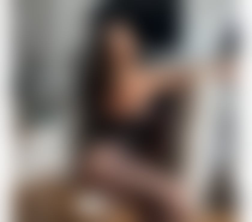 Escorts Bristol Clifton - Bristol - Photos for Hilary Latina girl 💛 party 🎉 No Rush