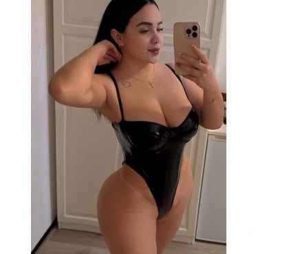 Escorts Portrush Causeway Coast and Glens - Photos for Hi, I'm Kimberly, a nice, hot girl.