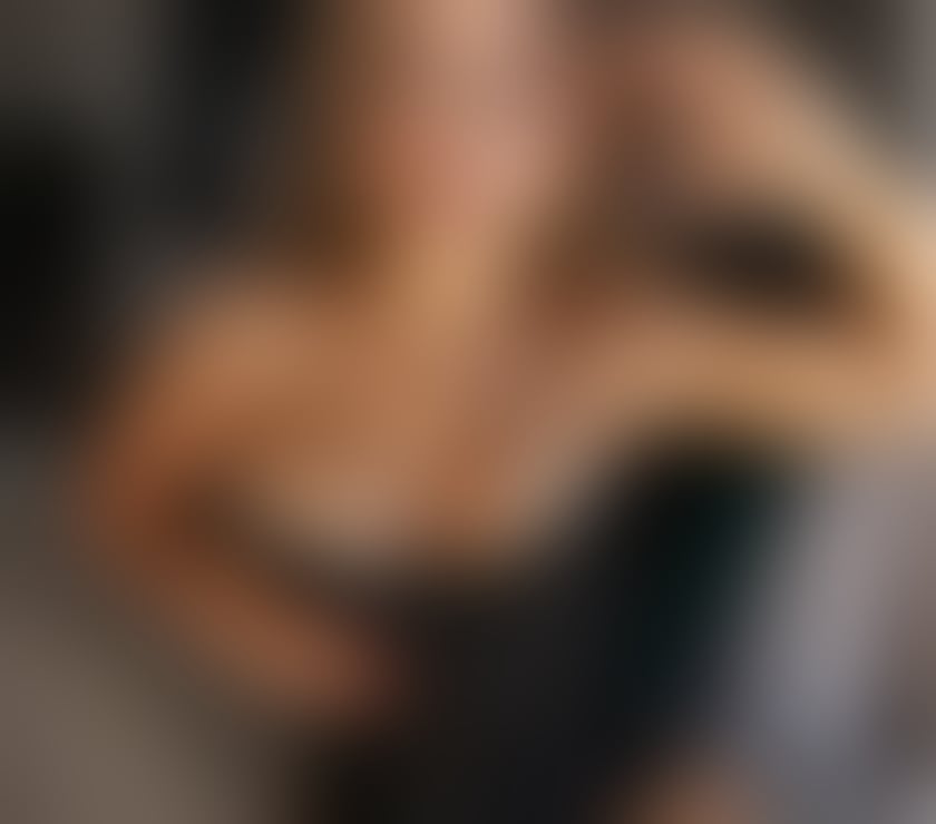 Escorts North London Seven Sisters Station - North London - Photos for Passionate Latinos 🎉❤️🍾 Party time 🇧🇷