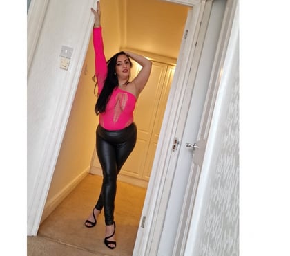 Escorts and Massages Colindale North West London - Photos for Xx Milf Hanna Xx Best GFE Xx No rush service Xx