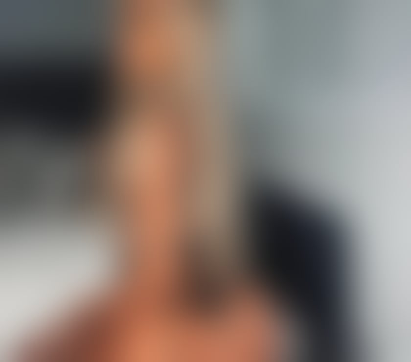 Escorts and Massages Tonbridge Tonbridge and Malling - Photos for Bombshell Blonde❤️Party🎉🥂Outcall only