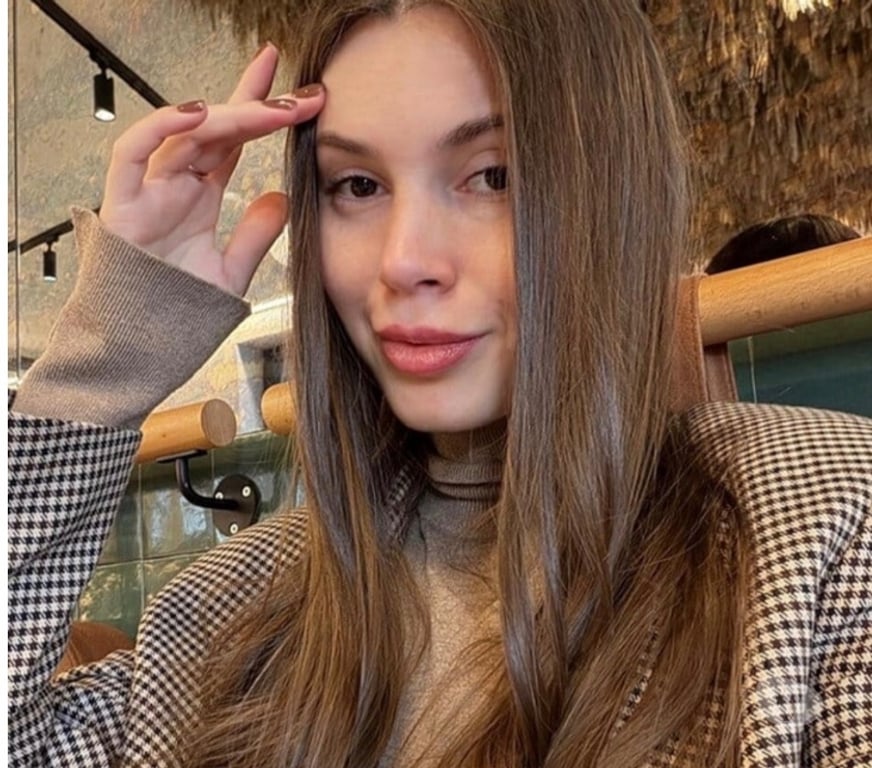 Escorts Greater Manchester Manchester - Photos for Luísa Young Brazilian brunette 🌸💦
