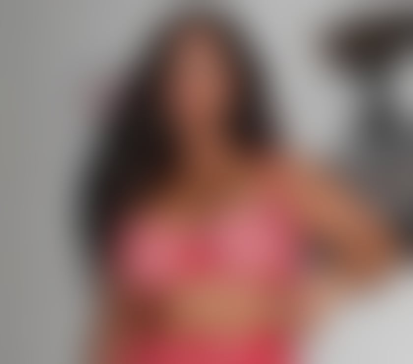 Escorts Cheshire East Wilkesley - Cheshire East - Photos for HIGH CLASS ENGLISH STUNNING BRUNETTE