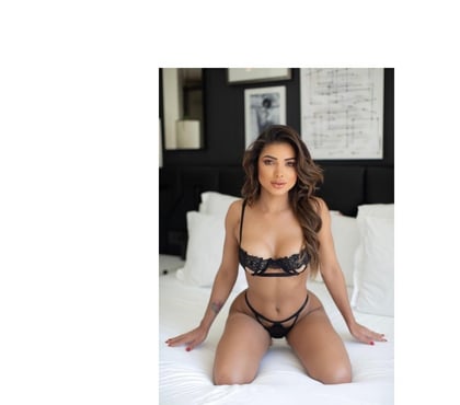 Escorts and Massages Mayfair Central London - Photos for Brazilian party girl