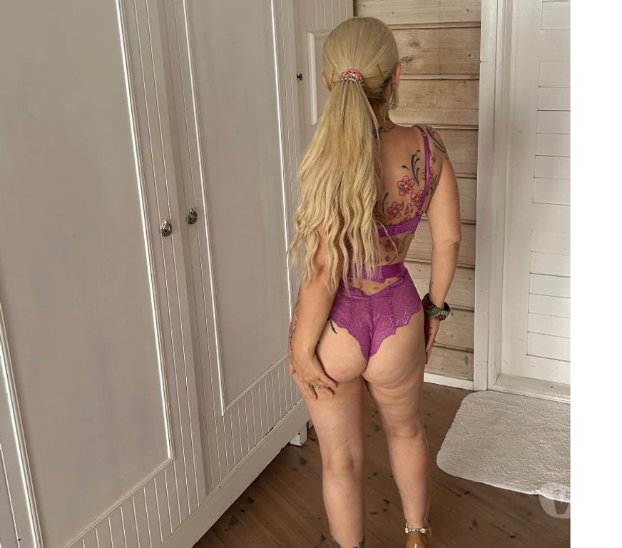 Escorts Hertfordshire St. Albans - Photos for Companionship in St Albans