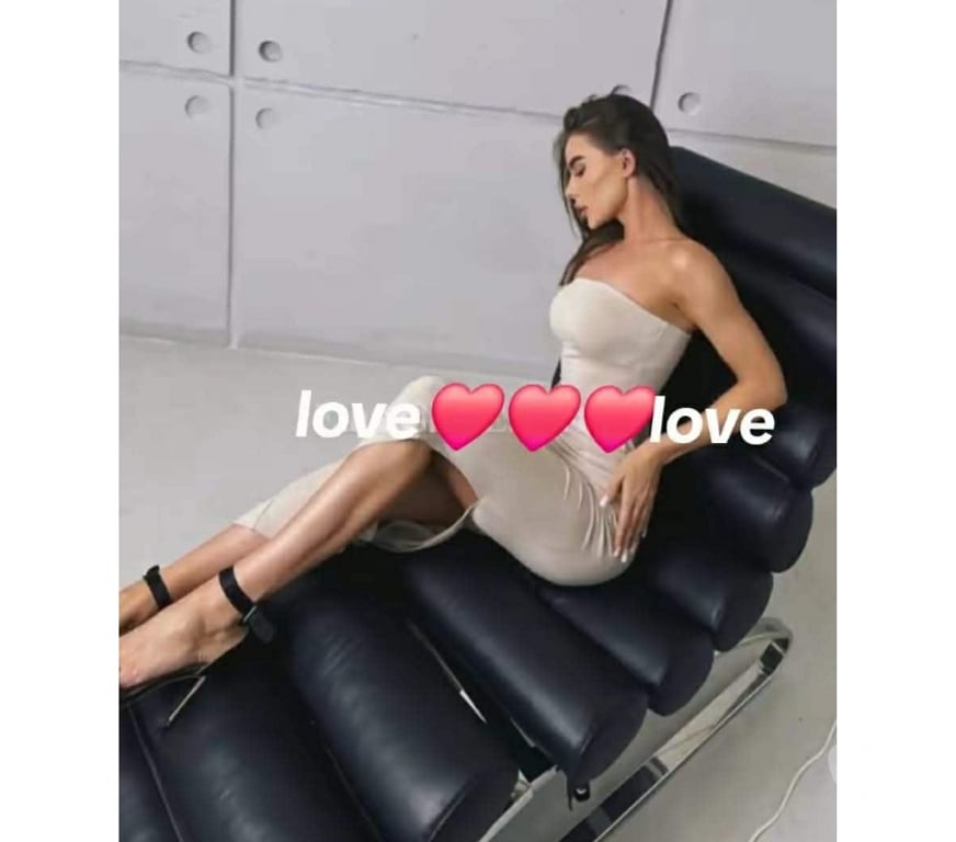 Escorts North West London Colindale - North West London - Photos for Adriana out call party girl 👧