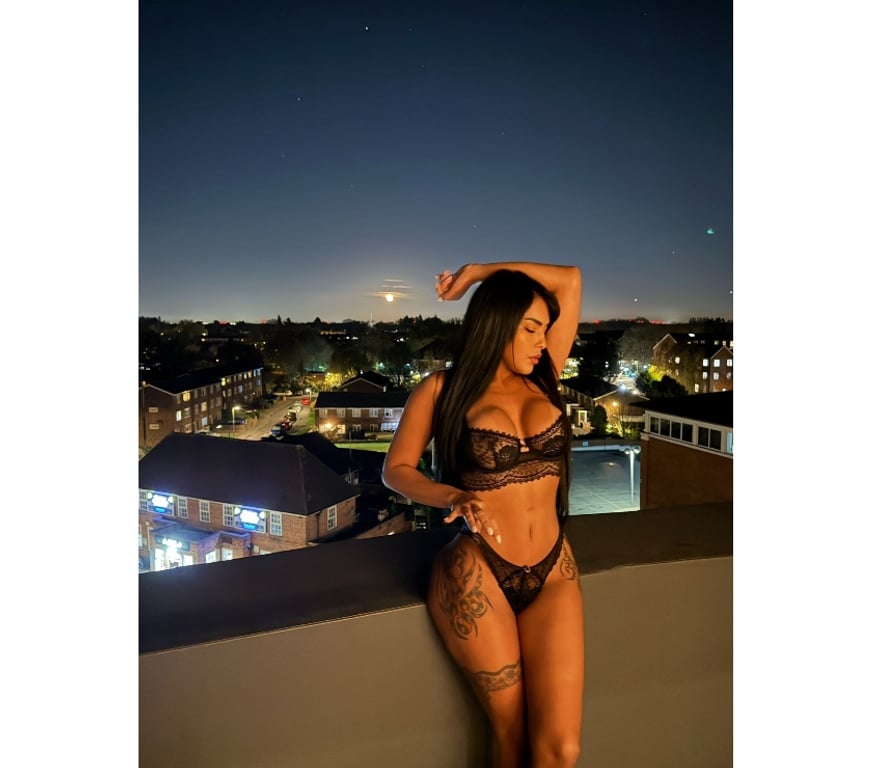 Escorts Surrey Runnymede - Photos for 🔥SEXY MEXICAN 💯 REAL 💋🍾