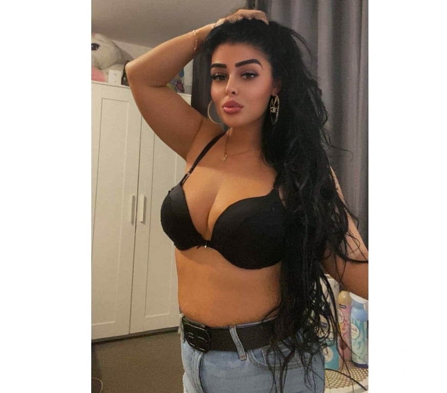 Escorts North West London Preston - North West London - Photos for HOT ZAFIRA👸🏻🌹💝
