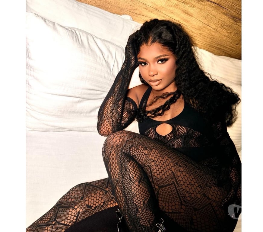 Escorts Central London Green Park Station - Central London - Photos for Sweet, Elegant & Discreet Companion - Ready to Spoil you.