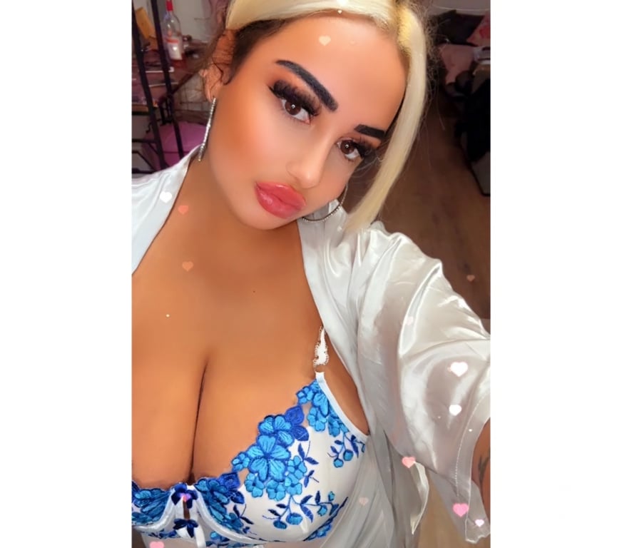 Escorts Essex Brentwood - Photos for Escorts services