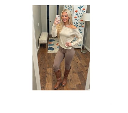 Escorts Newport City Centre Newport - Wales - Photos for Party time is my thing! 🥳 No frills, top-notch! 💕