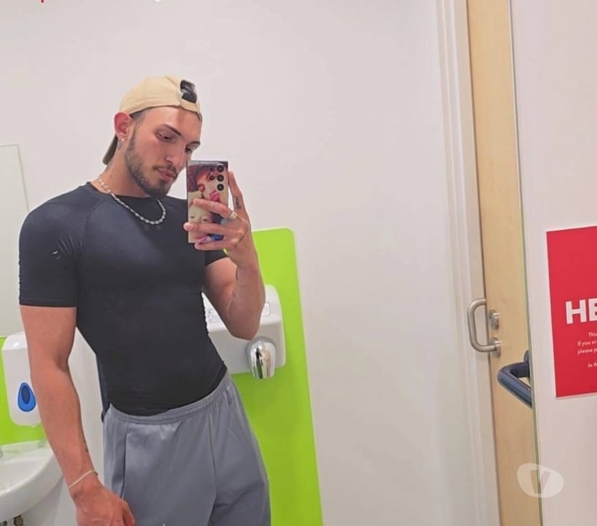  Gay massage West Midlands Birmingham - Photos for Straight new in town