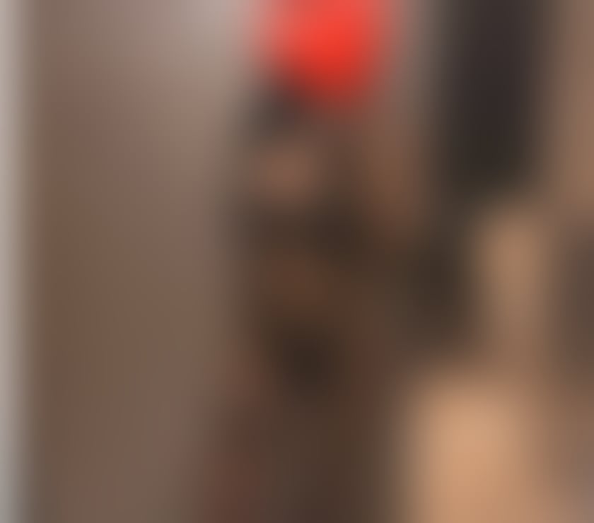 Escorts and Massages Hyde Park Leeds - Photos for Laura new here slim incall and outcall