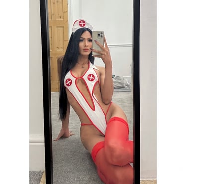 Escorts Three Bridges Crawley - Photos for Thai Trans Isabelle model