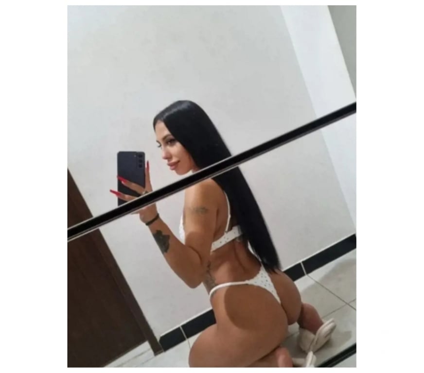 Escorts North Lanarkshire Bellshill - North Lanarkshire - Photos for I m sara sexy new girl în Town best bj 😘😍🥰