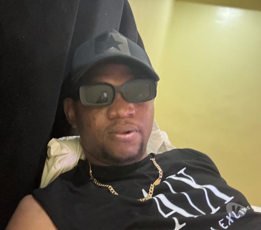 Escorts Cornwall Truro - Cornwall - Photos for New in town, bring em on right away…