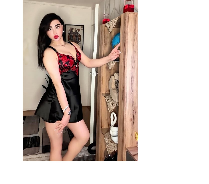 Trans Escorts Greater Manchester Manchester - Photos for Hot Arab trans based in Manchester centre
