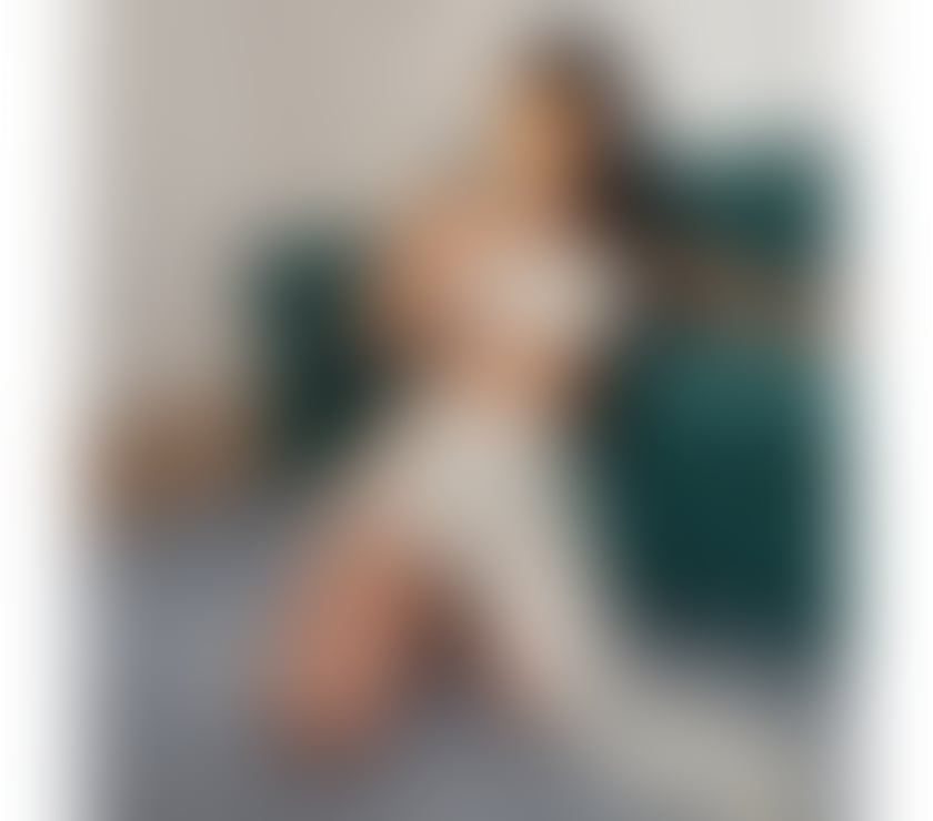 Escorts Bermondsey Station East London - Photos for EROTIC MASSAGE - the best experience for you !