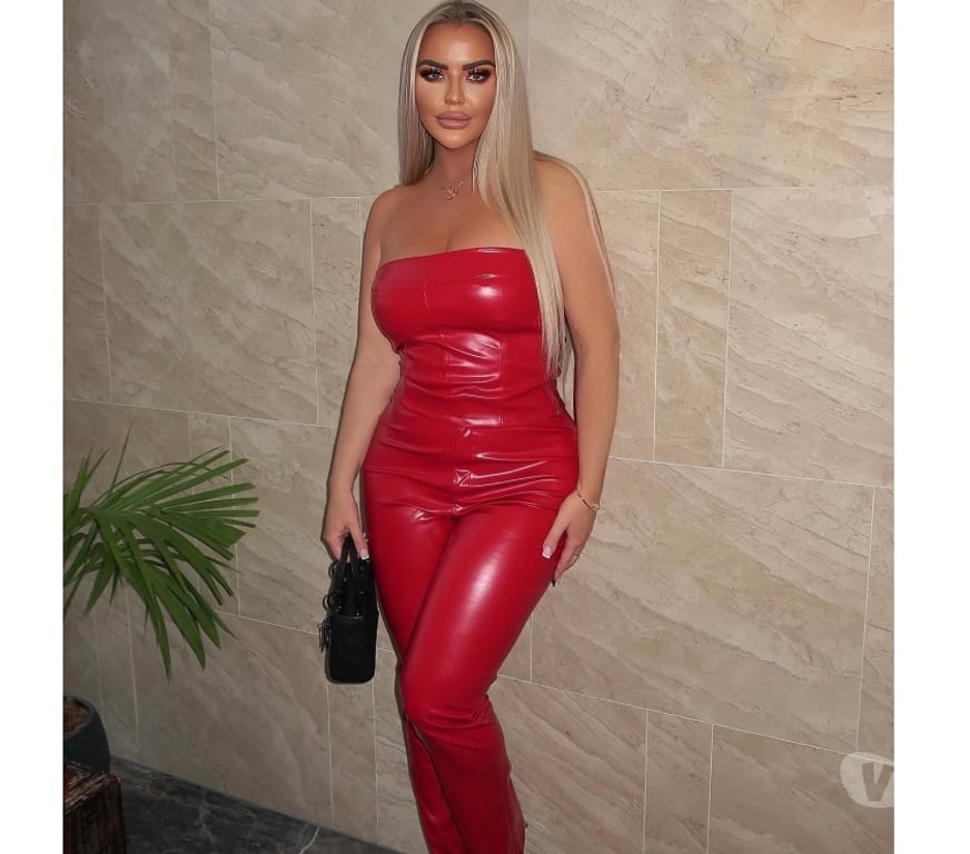 Escorts Central London Waterloo - Central London - Photos for ꧁⎝ 𓆩༺HOT QUEEN༻𓆪 ⎠꧂