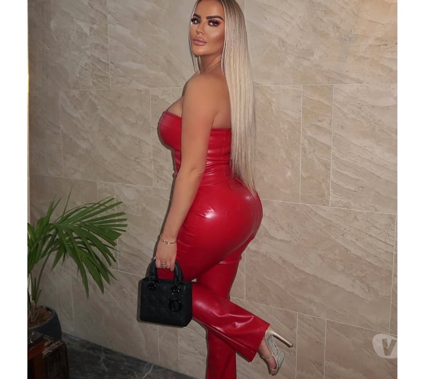 Escorts Central London Waterloo - Central London - Photos for ꧁⎝ 𓆩༺HOT QUEEN༻𓆪 ⎠꧂