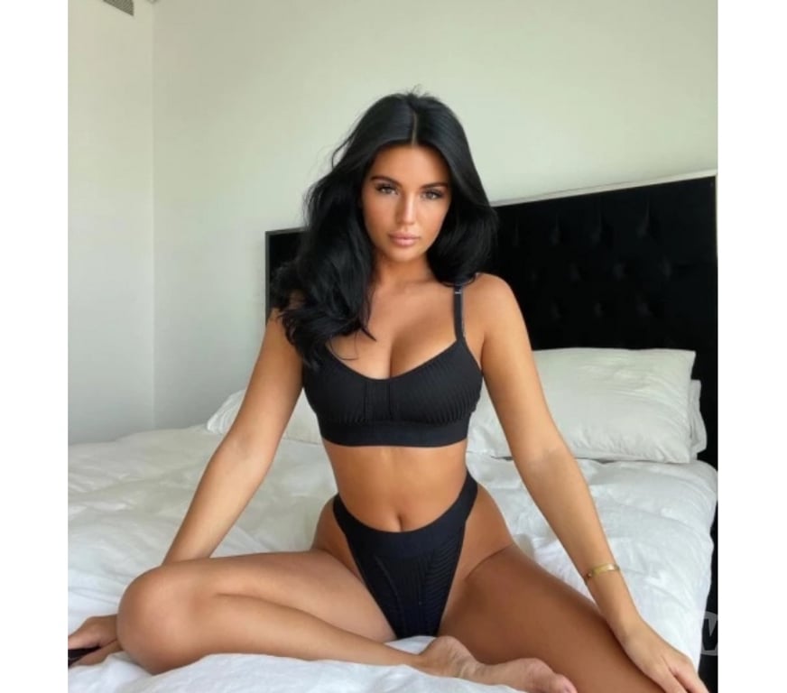 Escorts Surrey Guildford - Photos for Tasha NEW Here💯REAL💎Party girl💎