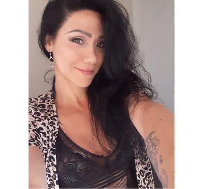 Trans Escorts Canterbury City Centre Canterbury - Photos for Feminine Juicy Smooth Model TRANS Girl With Hard TOY