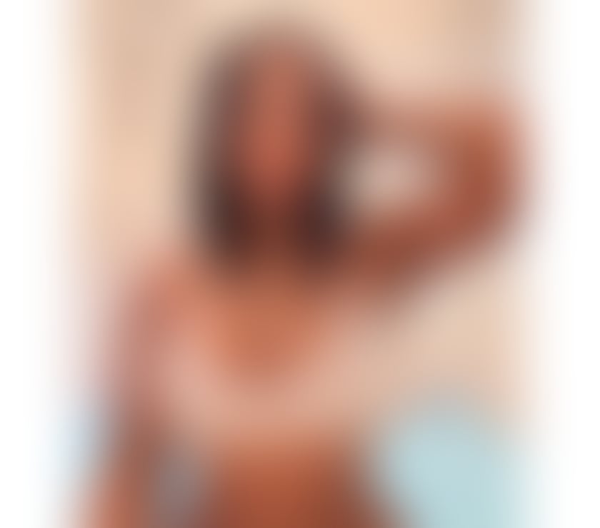 I’m Julia❤️ beautifull shape❤️great service