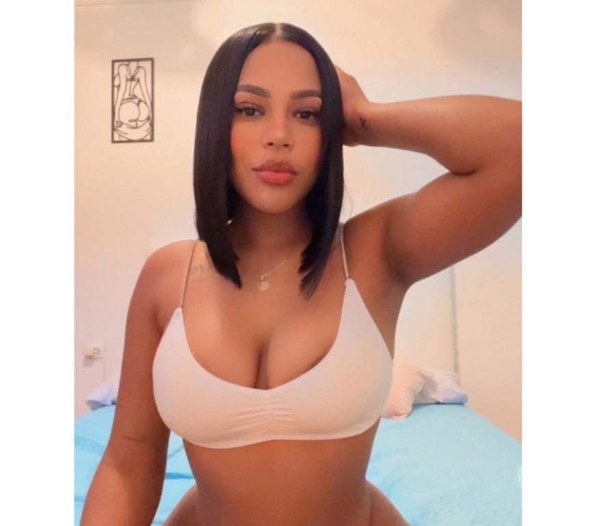 Escorts Slough Cippenham - Slough - Photos for I’m Julia❤️ beautifull shape❤️great service