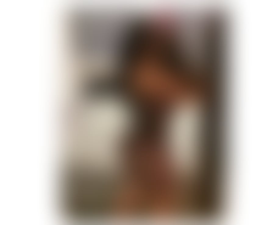 Escorts Kent Swale - Photos for affectionate, attractive Cuban woman