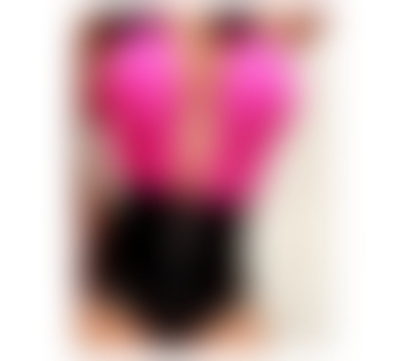 Escorts Fife Dunfermline - Fife - Photos for MATURE LADY 42yrs LATEXLOVER