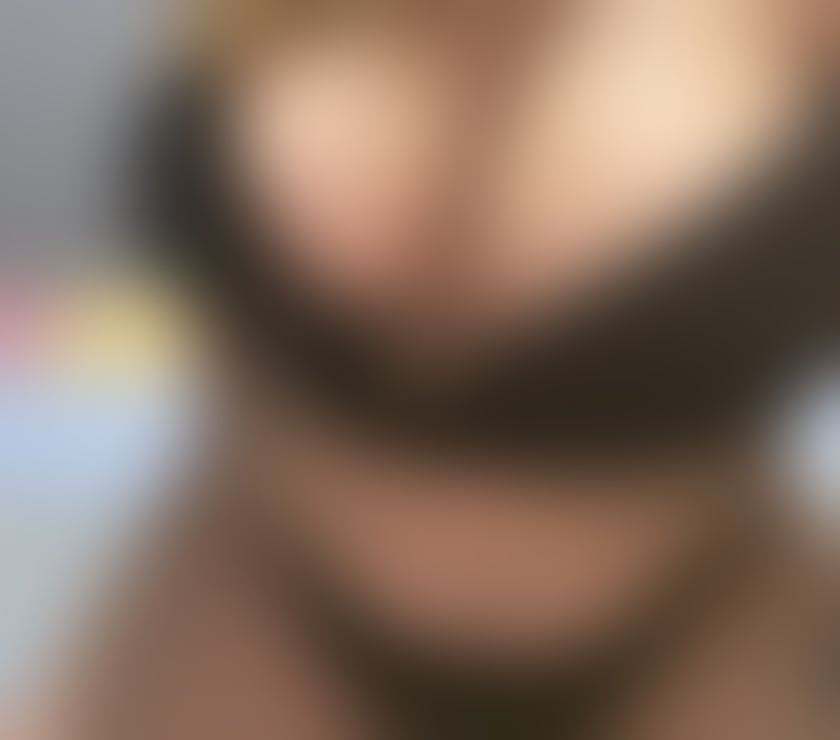 Escorts Walsall Town Centre Walsall - Photos for Trigueña caribeña 🥰