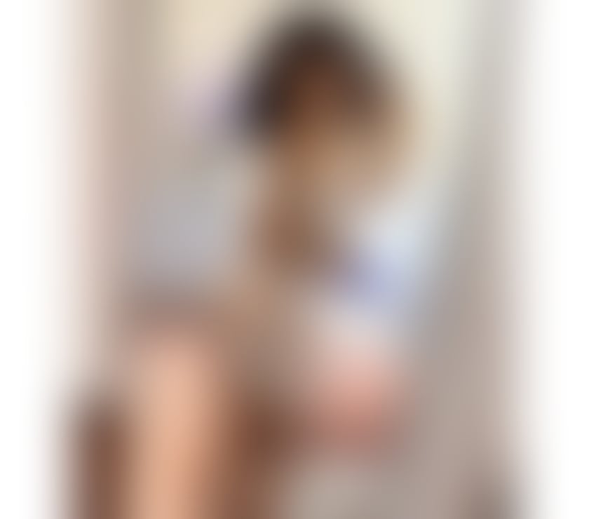 Escorts South East London Woolwich - South East London - Photos for ANA🥰 the Best owo🔥 party girl‼️🎉🍾