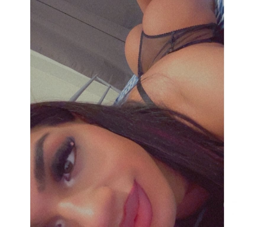 Escorts South East London Abbey Wood - South East London - Photos for 💦LADYBOY AMINA LET’s Go Party💦