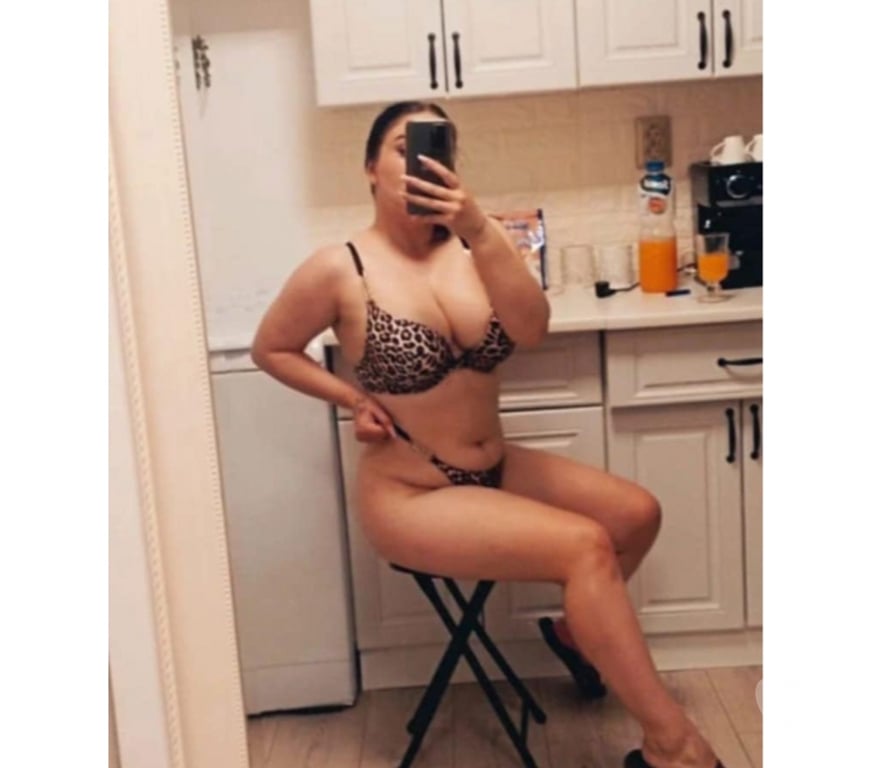 Escorts Tyne and Wear Sunderland - Photos for Hi, I'm Anais. New here.😘🍾🍾🥂🥂🍭🍭