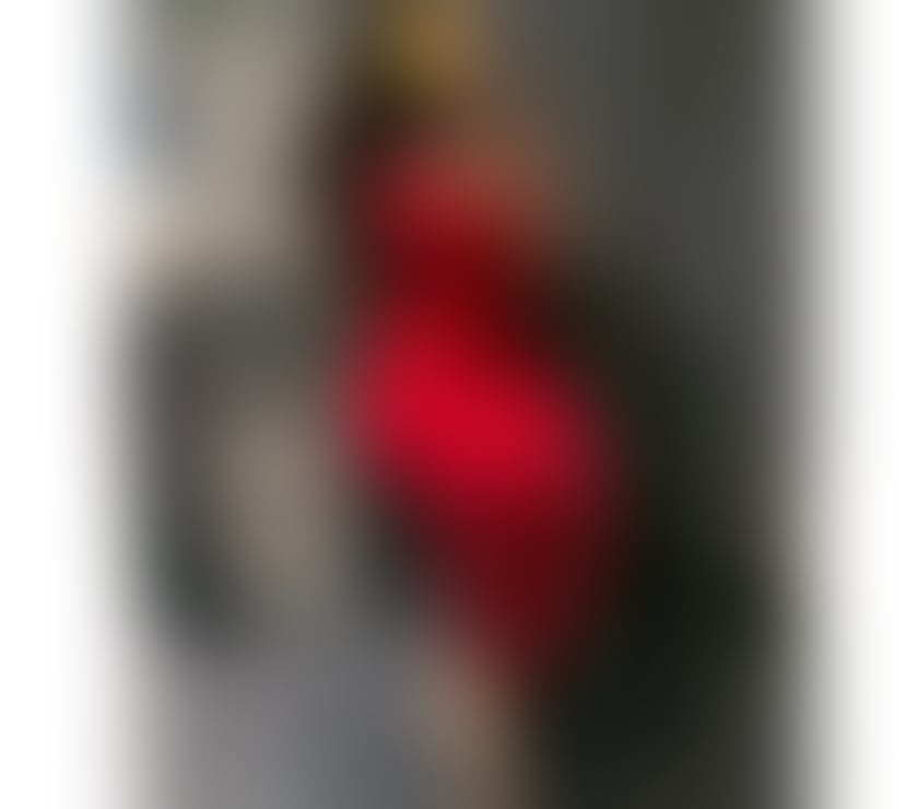Escorts London Bridge Station Central London - Photos for Brunette LYNDA massage -TANTRIC MASSAGE