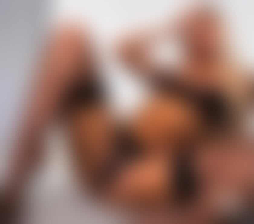 Escorts West Yorkshire Leeds - Photos for Naughty blond girl for you 😋