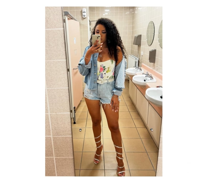 Escorts Armagh, Banbridge and Craigavon Armagh - Armagh, Banbridge and Craigavon - Photos for 🔥 SEXY HOT GIRLFRIEND TS 🔞 PARTY GIRL 🎉🎄