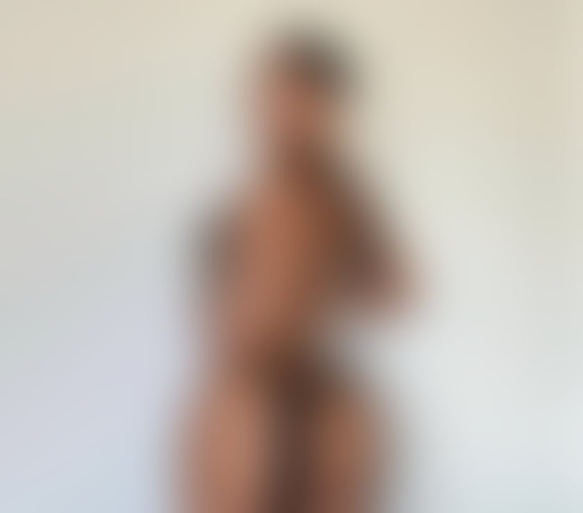 Escorts Surrey Woking - Photos for ROSE 🥀 NURU MASSAGE💚🧡🩶 & MORE✨️✨️