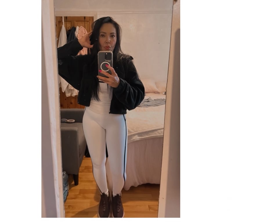 Escorts Leicestershire Leicester - Photos for Leicester’s Enchanting Brunette Companion