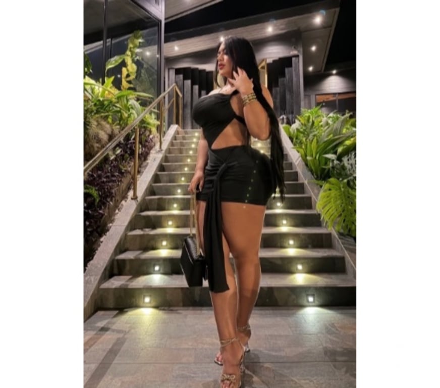 Escorts South West London Sutton - Photos for FULL SERVICE BRAZILIAN PARTY GIRL🥳🍕NO RUSH🌶️👅