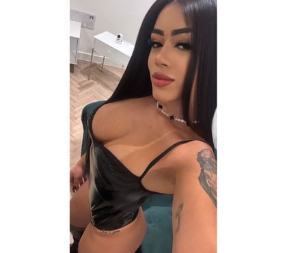 Escorts Falkirk Town Centre Falkirk - Photos for nayara🇧🇷First time 😈🥂Party Girl