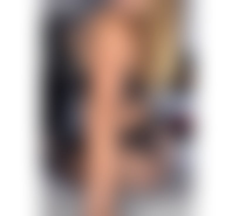 Escorts East London Havering - Photos for PARTY BLONDE MILF IN TOWN ❣️