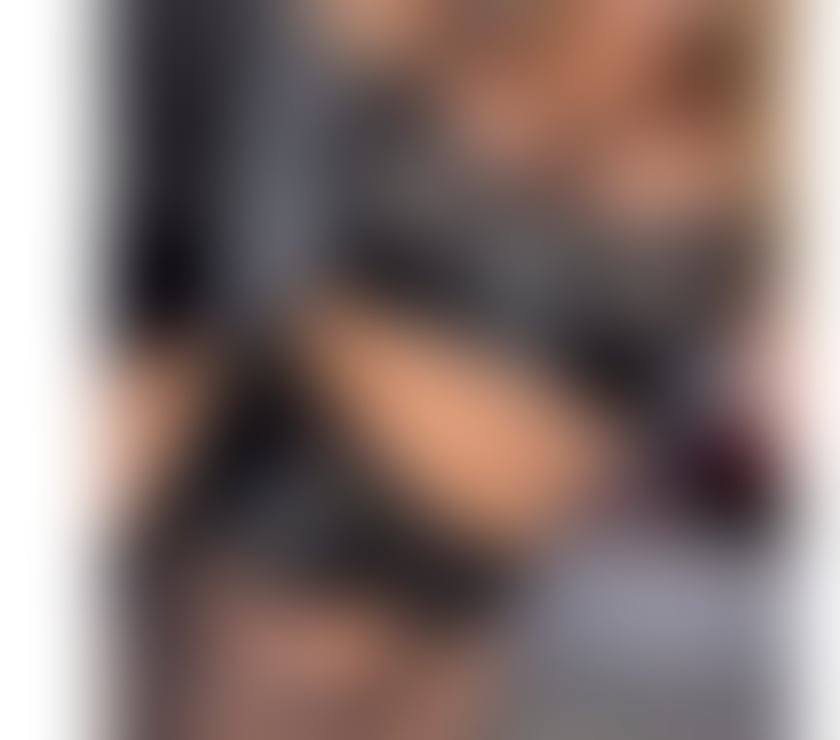 Escorts East London Havering - Photos for PARTY BLONDE MILF IN TOWN ❣️