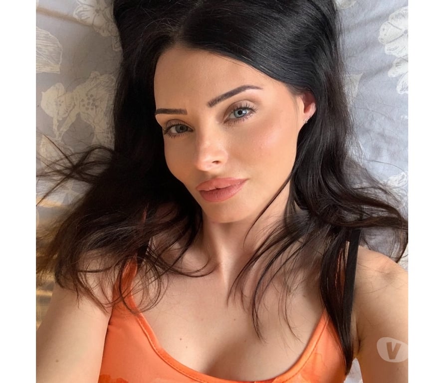 Adult Entertainment Central London Kensington and Chelsea - Photos for Curvy English Brunette - Vid calls and texting