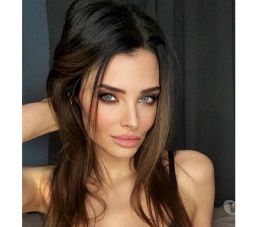 Adult Entertainment Devon Plymouth - Photos for Classy Petite Brunette 20’s