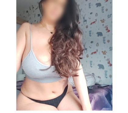 Photos for Alicia Mature Big boobs