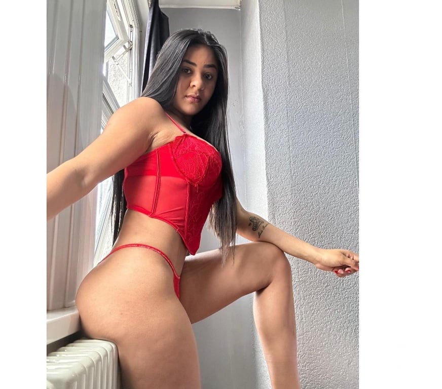 Escorts Merseyside Sefton - Photos for 🥂 PARTY GIRL 🥂 MAYFAIR⭐️🥳