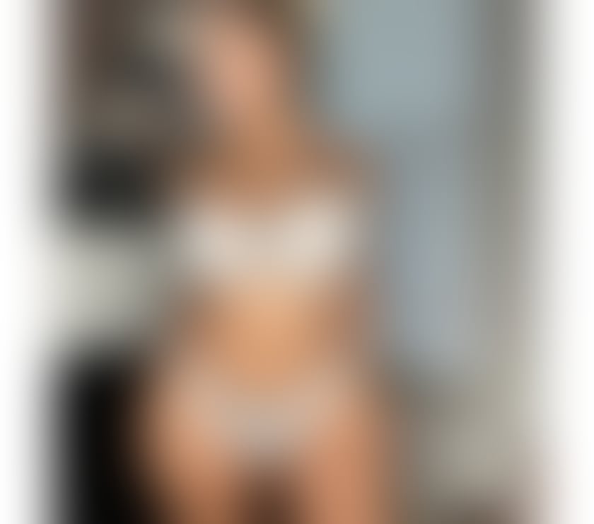 Escorts South East London Bromley - Photos for 🍑MIA 🎉COLOMBIANA 👙