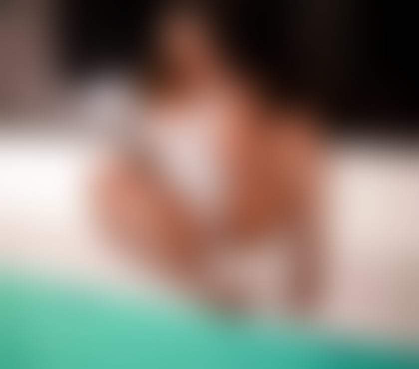 Escorts South East London Bromley - Photos for 🍑MIA 🎉COLOMBIANA 👙