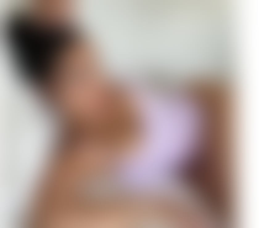 AMYRA ❤️ HOT BRUNETTE BEST OWO🥵